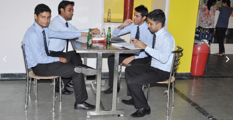 Army Institute of Management and Technology Greater Noida hostel photo 7